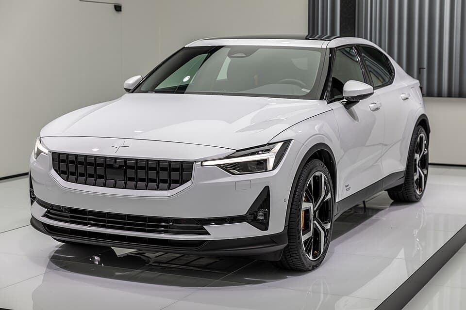 Foto van een Polestar 2